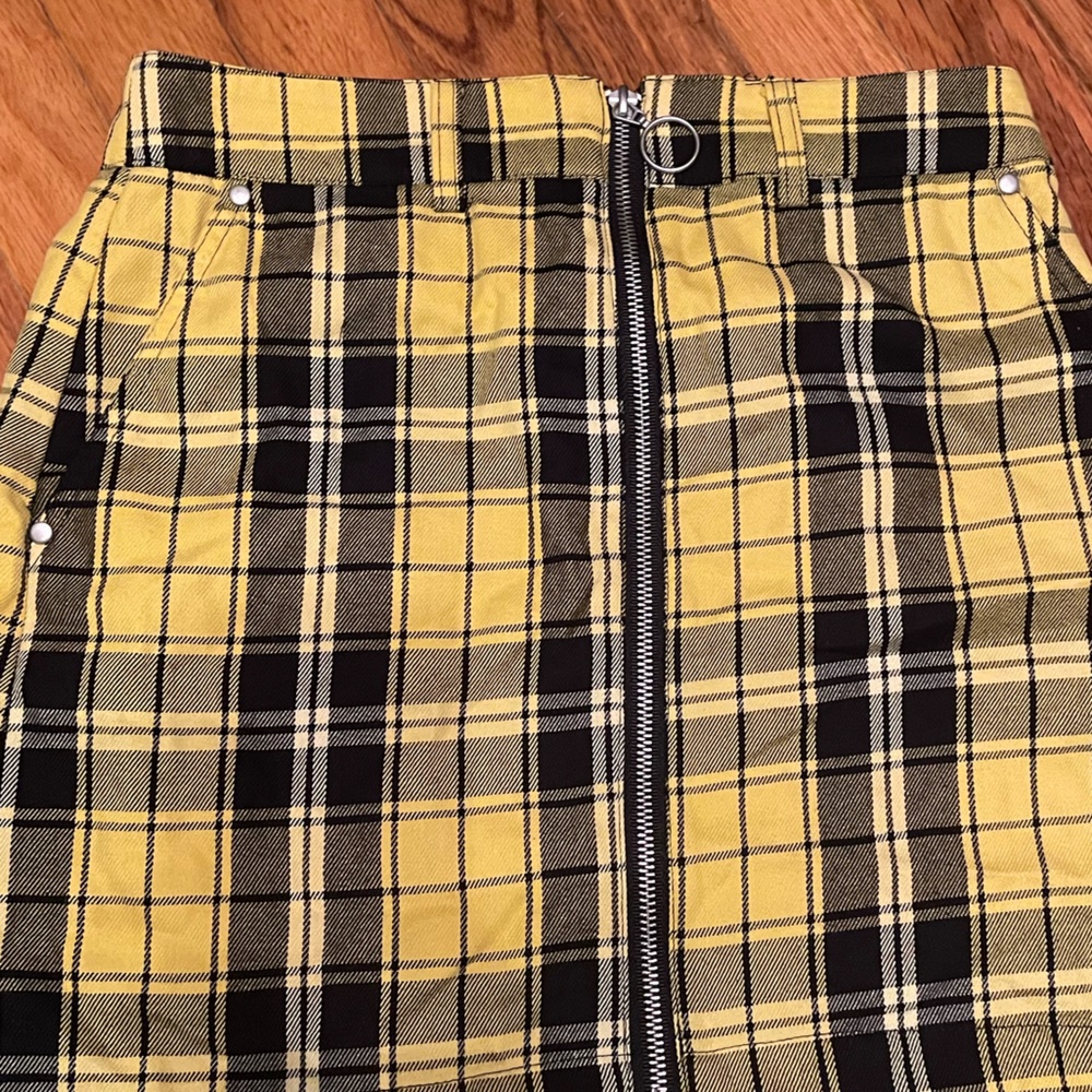 Forever 21 plaid shirt size small - Picture 2 of 6
